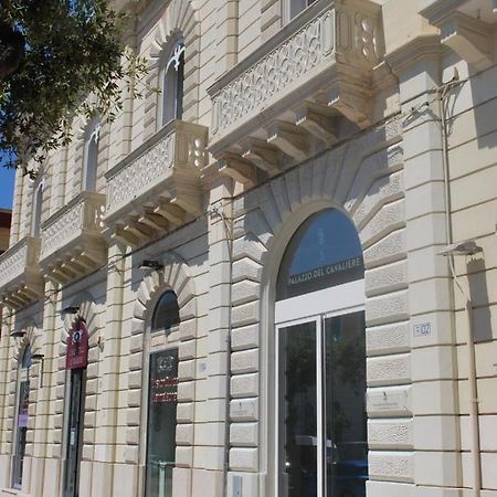 Palazzo Del Cavaliere Bed & Breakfast Gallipoli Bagian luar foto